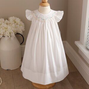White Smocked Dress Flutter Sleeve Bishop Bailey Boy's Boutique Size 24 Months